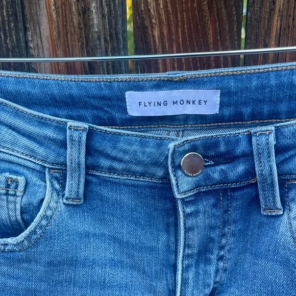 Flying Monkey • Barrel Jeans - Picture 3 of 6